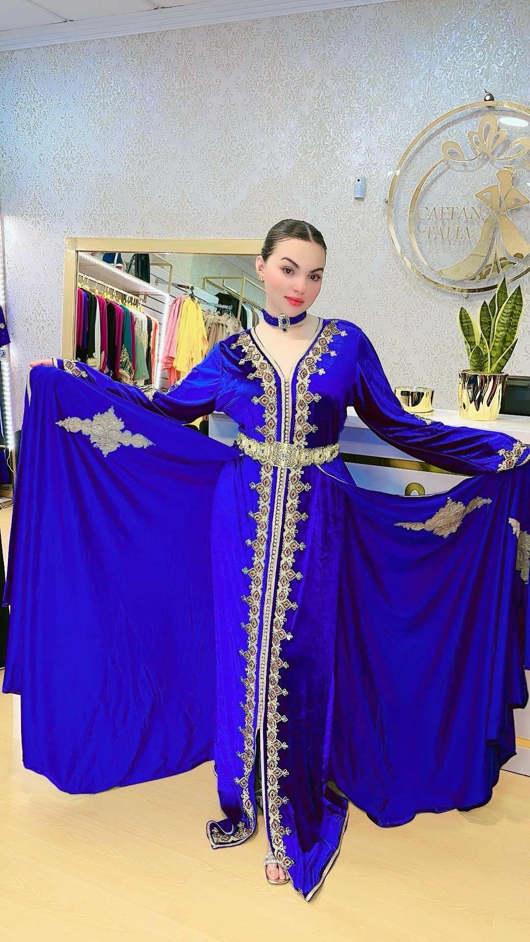 Caftan terciopelo, Caftan tipo vestido , vestido de fiesta marroquí